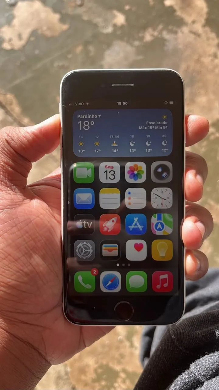 iPhone SE de 2 geração  - Foto 4