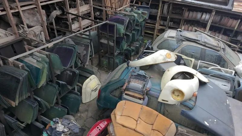 FERRO VELHO AUTO PEÇAS USADAS - Foto 4