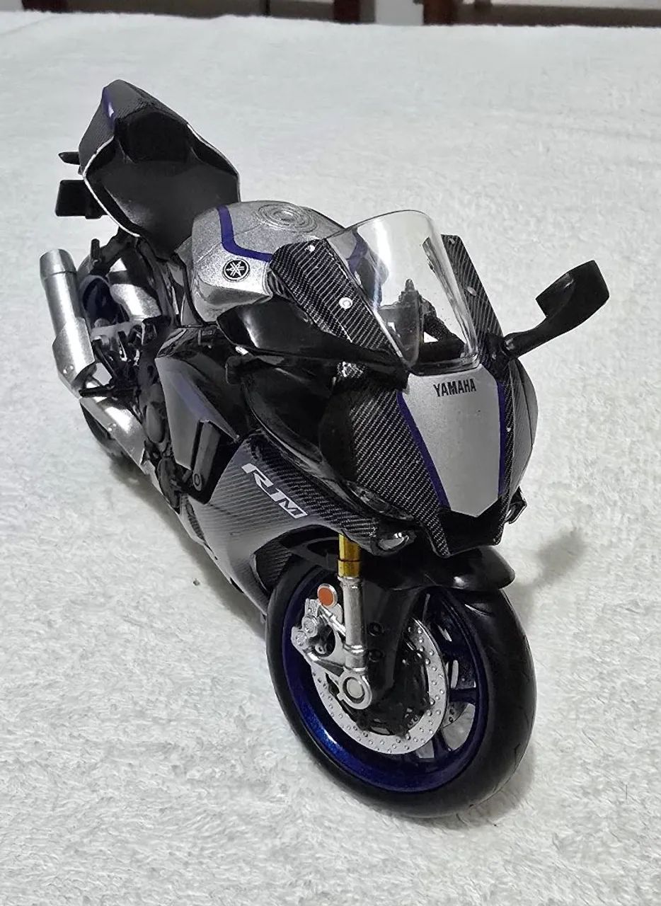 Moto miniatura Yamaha R1M  - Foto 2
