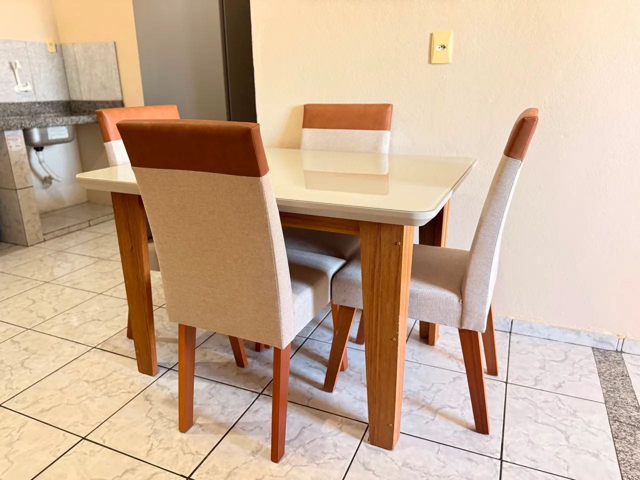 ALUGA-SE APARTAMENTO MOBILIADO - Foto 4