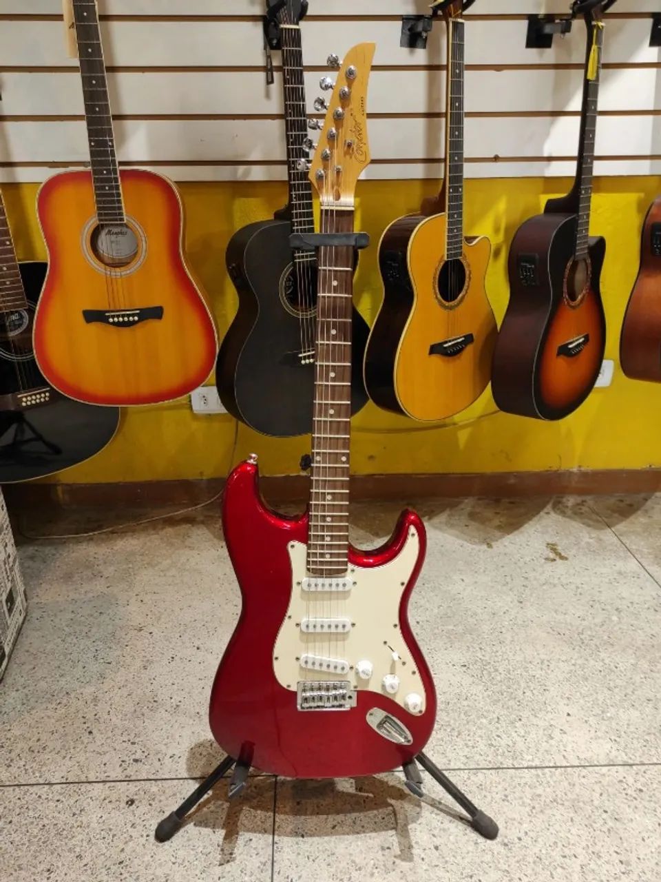 Guitarra Strato Condor  - Foto 5