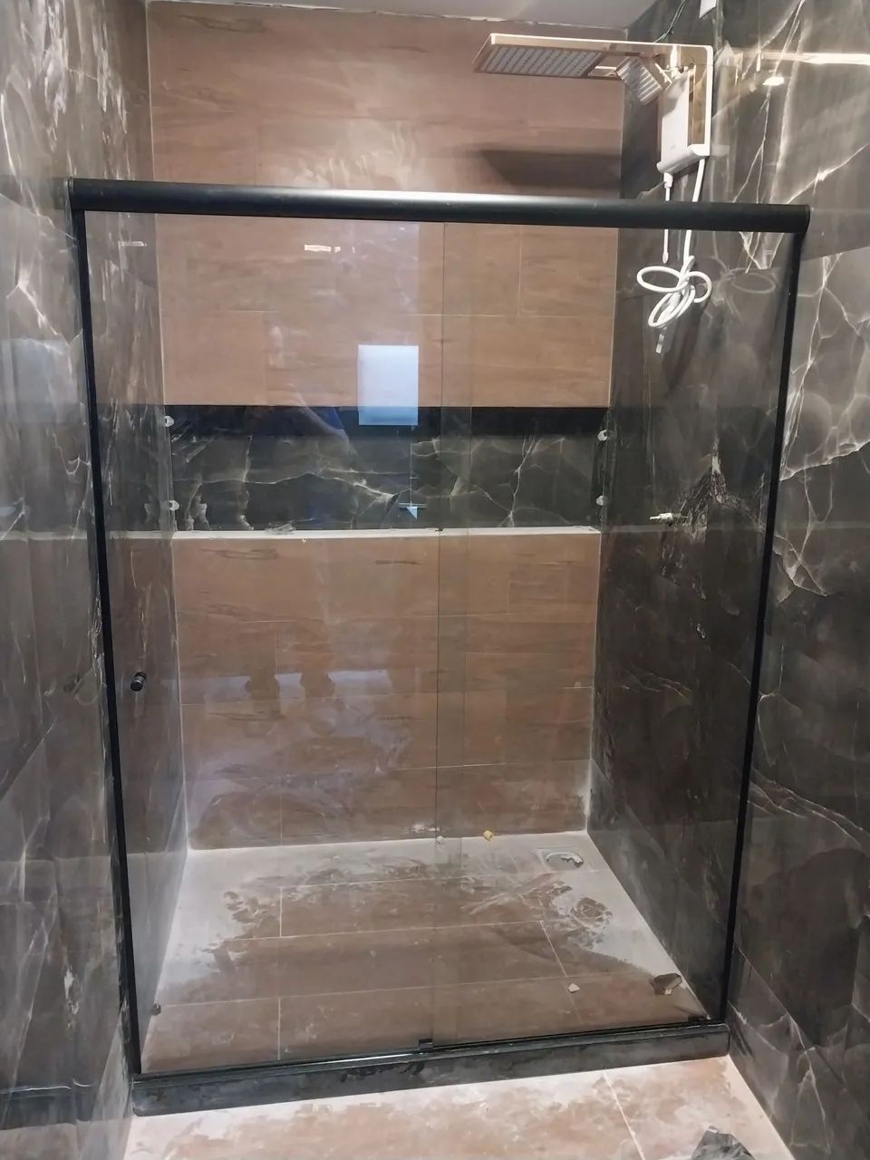 Box para banheiro em vidro temperado (instalado)
