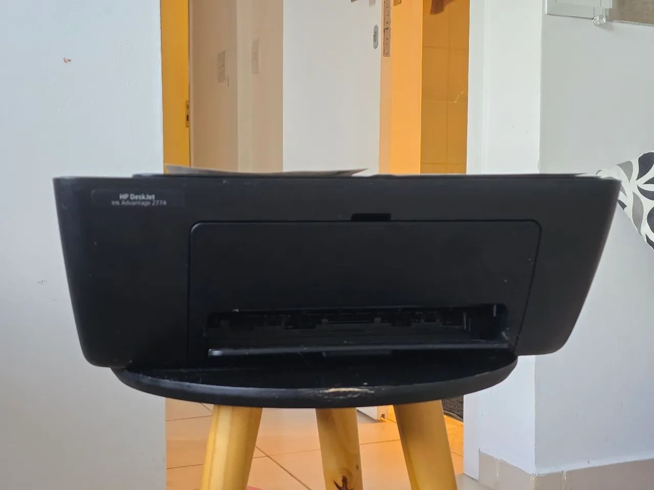 HP DeskJet Ink Advantage 2774 Multifuncional Wi-Fi  - Foto 2