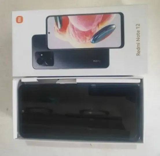 CELULAR + SMARTWATCH - R$ 750,00