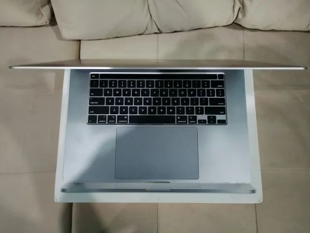 macbook pro processdor i9 ano 2019 placa de 4 gb ram 16gb , ssd 1 tb tela de 16 polegadas - Foto 5