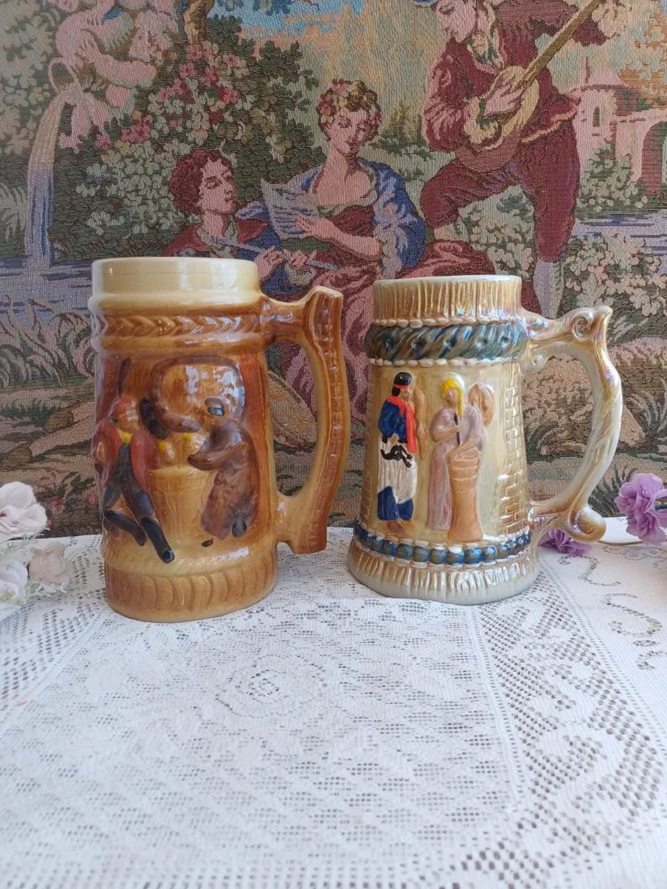 ヨハン.ヨアハム.ケンドラー・陶板画・１９７５年・１７×１４・箱・Meissen Dupla canecões comemorativos em porcelana - Antiguidades - Vila