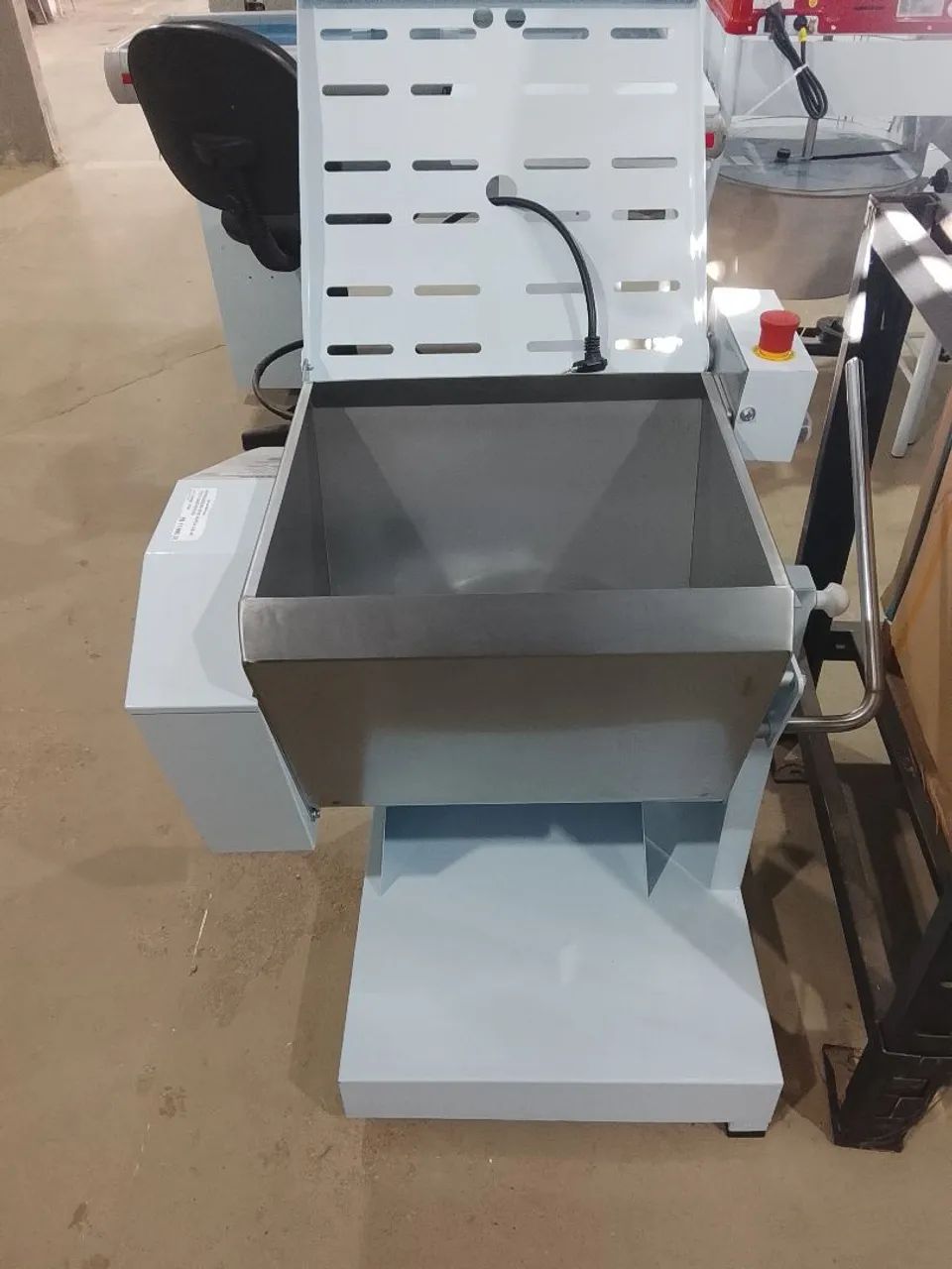 AMASSADEIRA SEMI RÁPIDA 40KG  - Foto 2