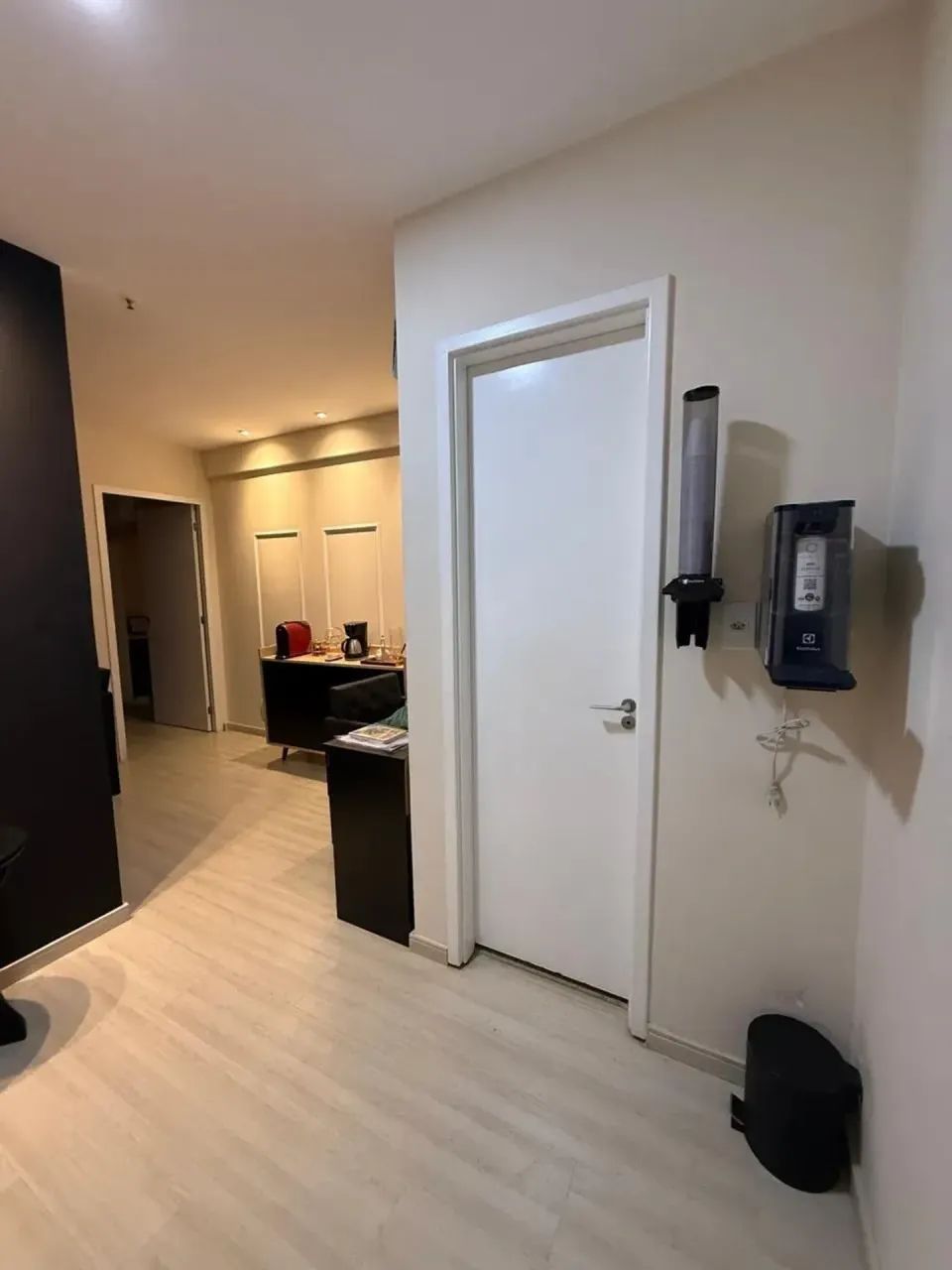 Sala comercial mobiliada no centro de Itaboraí - RJ - Foto 3