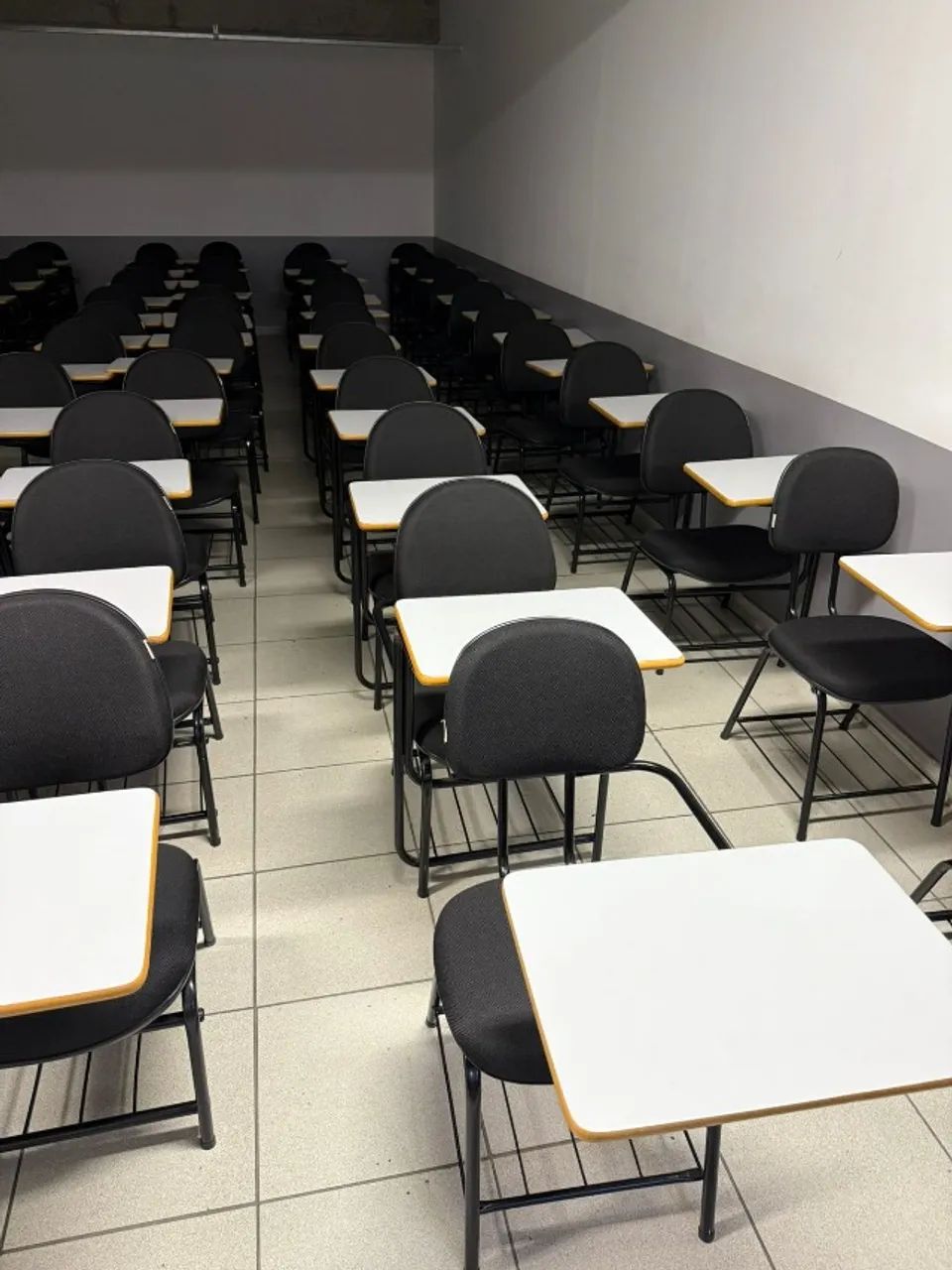 Cadeiras Universitárias Lote - Foto 4