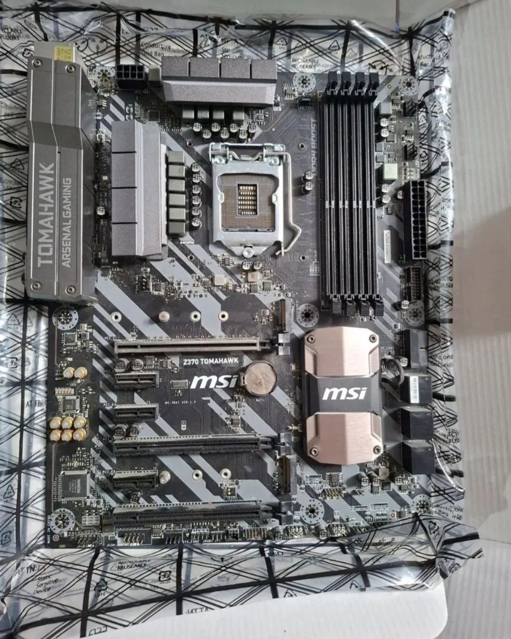 Placa mãe msi z370 tomahawk