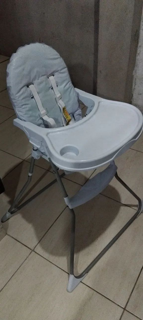 Cadeirão de alimentação
