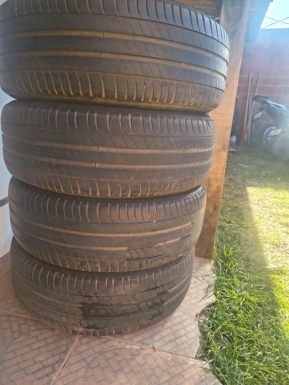 Pneu Michelin - Foto 2