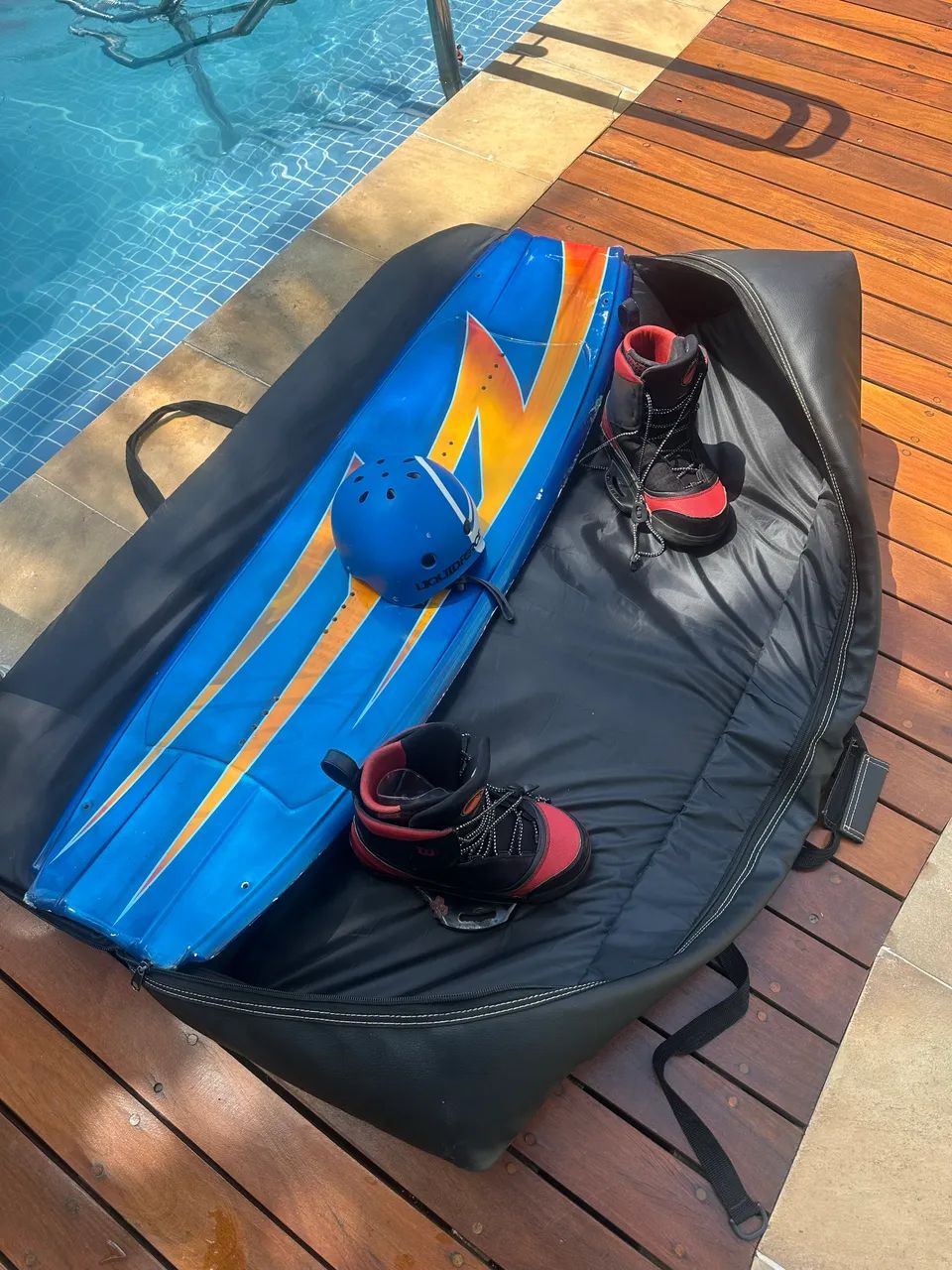 Prancha Wakeboard + Botas + Bag + Capacete ! Kit top ! Campinas-sp - Foto 5