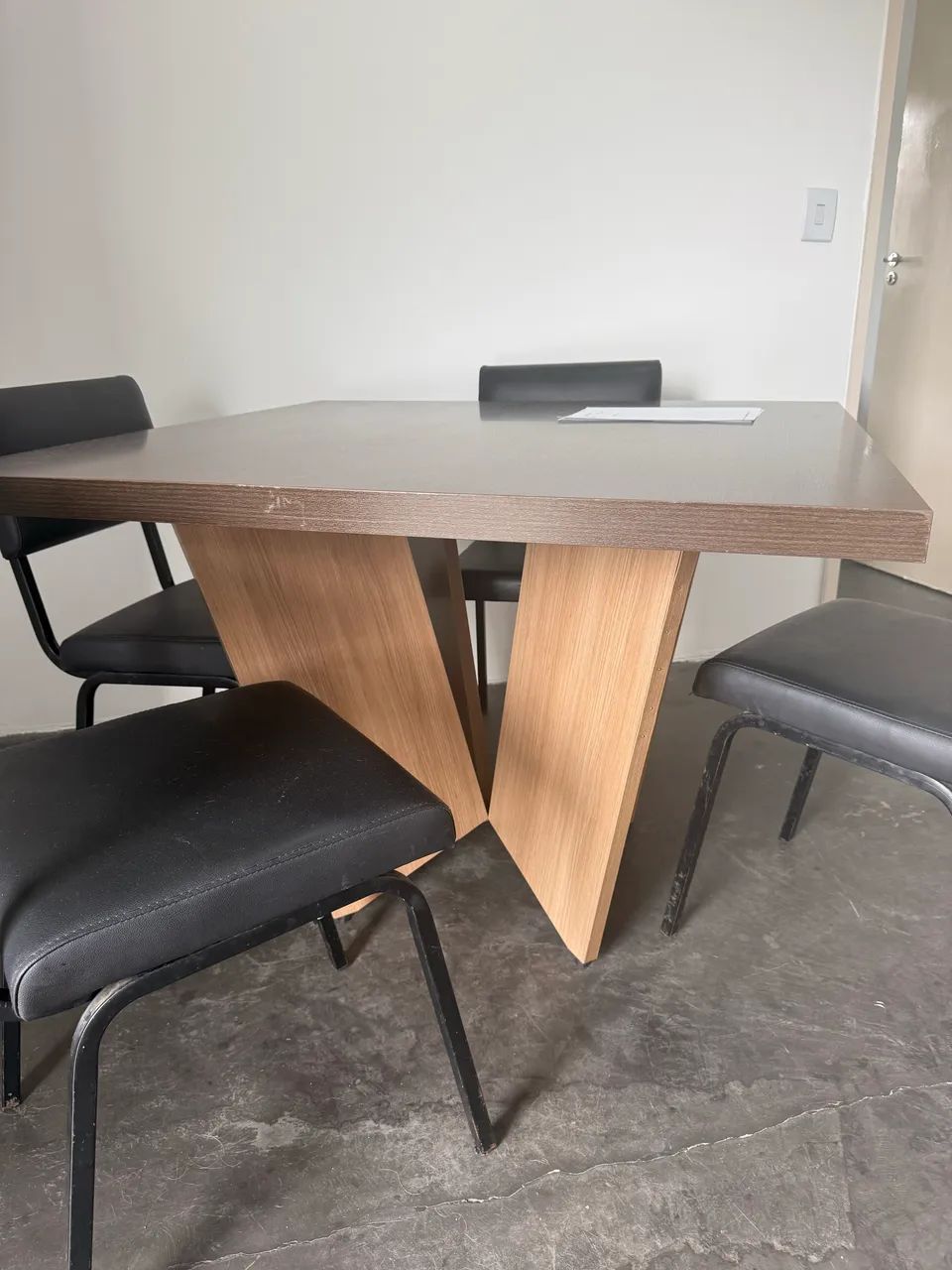 Mesa de reunião escritório  - Foto 2