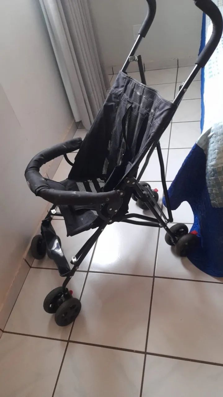 Carrinho de bebê bibi joi  - Foto 3