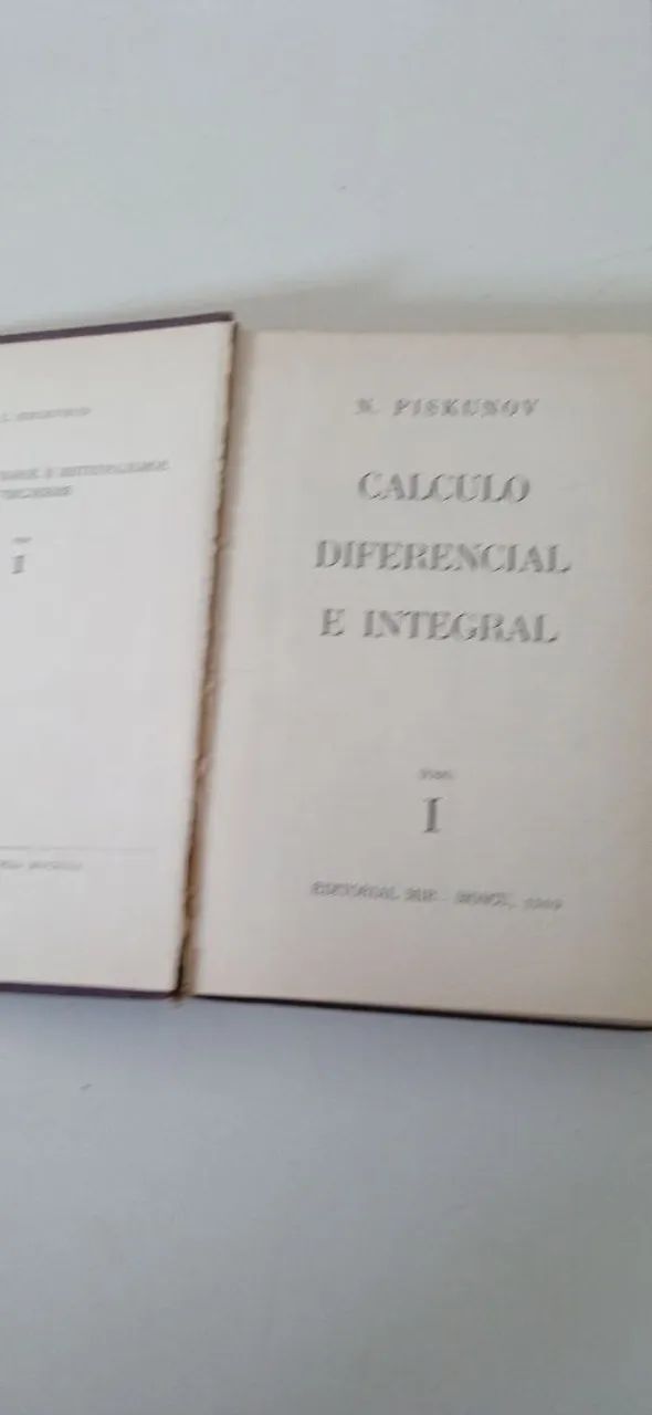 Vendo livros 
