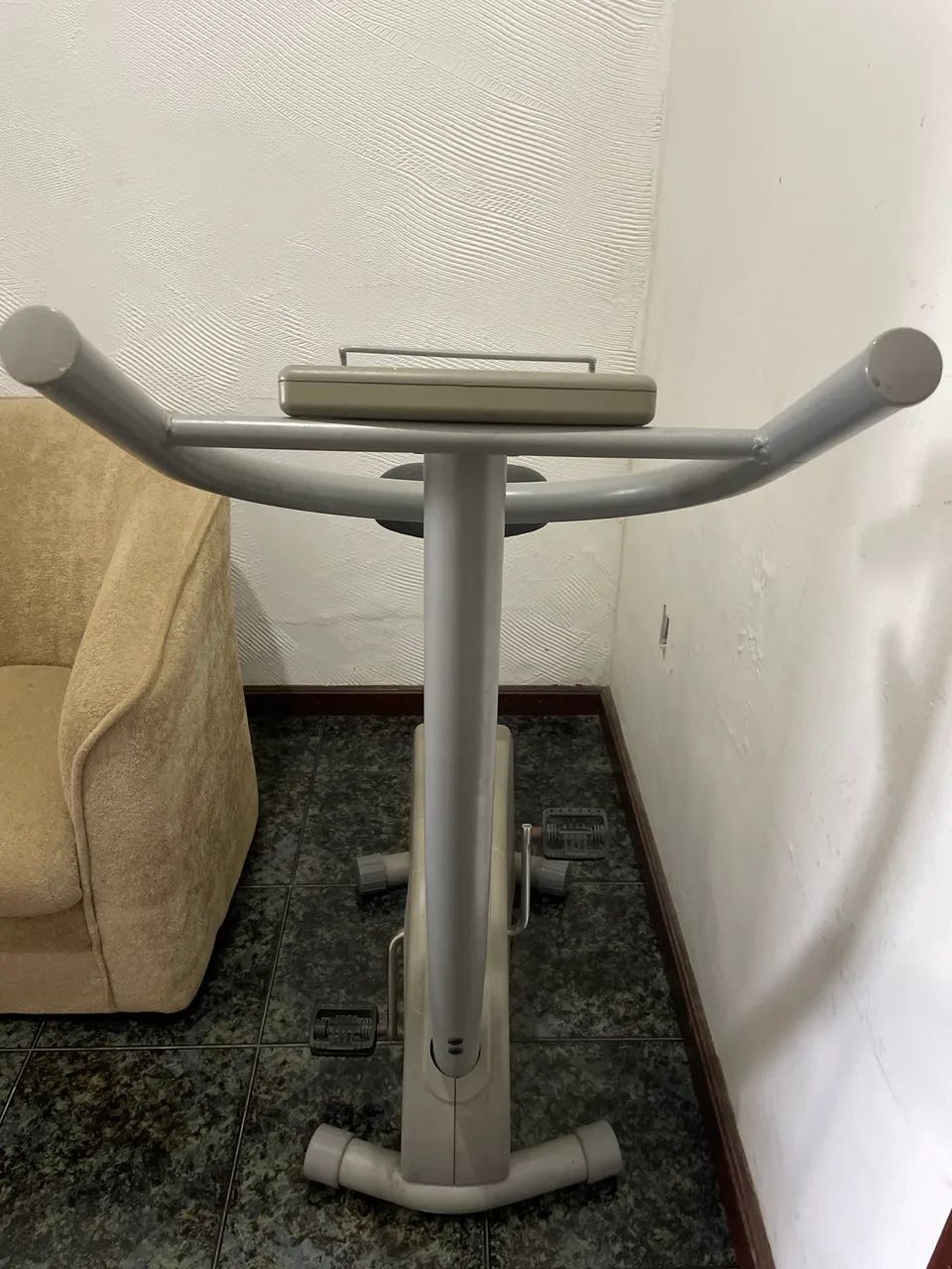 Bicicleta ergométrica Caloi  - Foto 4