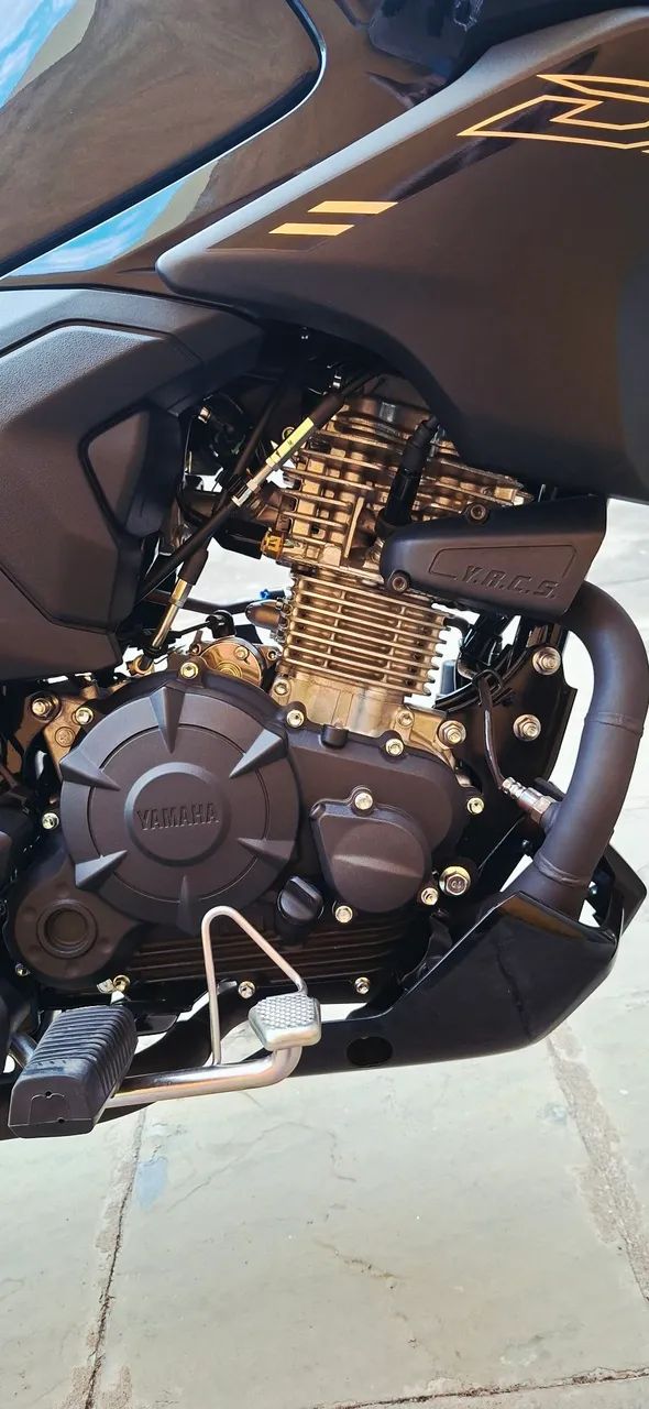 YAMAHA FACTOR DX 2025 - Foto 3