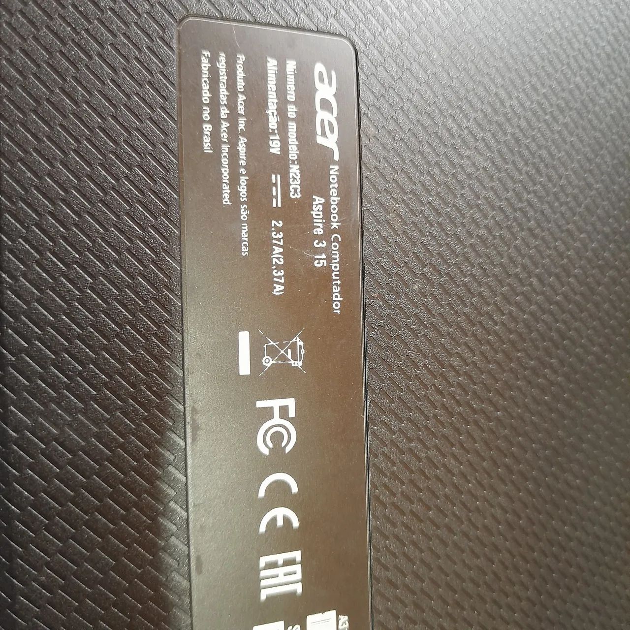Notebook Aspire 3, 15  AMD RIZEN  - Foto 4