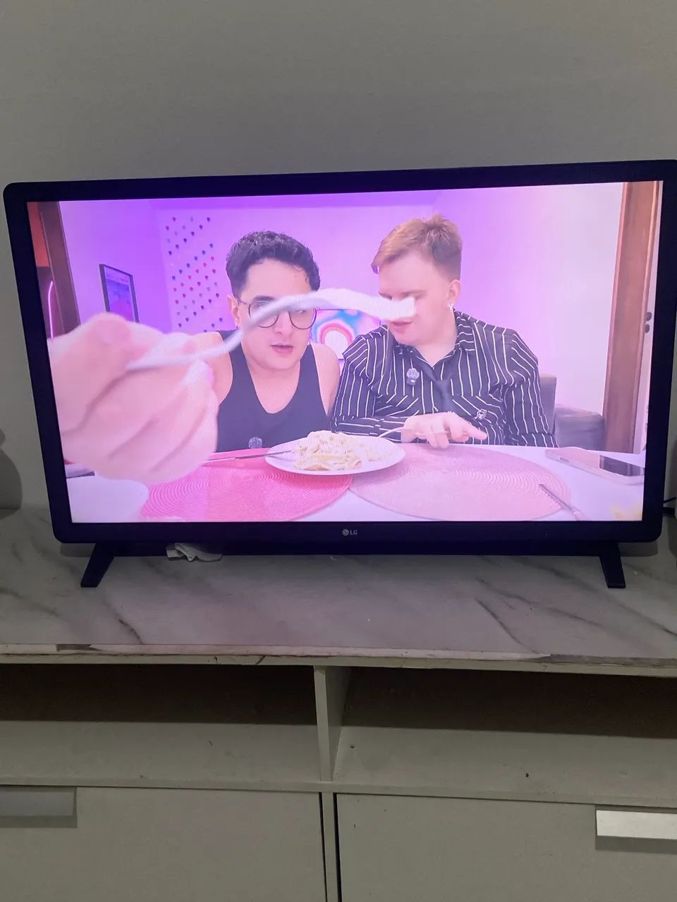 Televisão LG 32 polegadas com controle por voz 