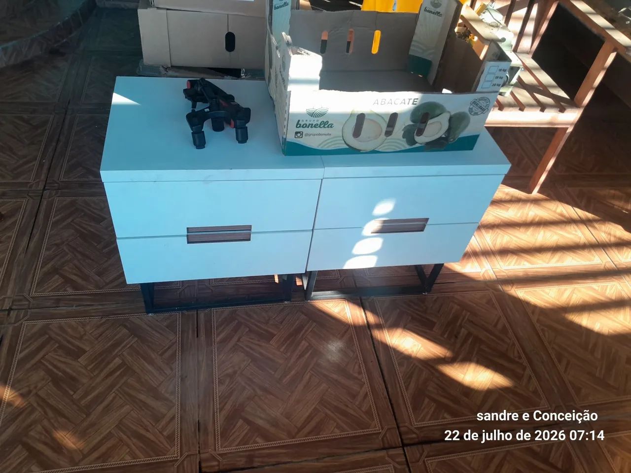 Sofa e produtos  variados  - Foto 5