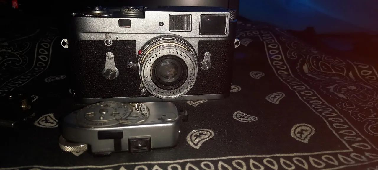 Câmera Leica 1965