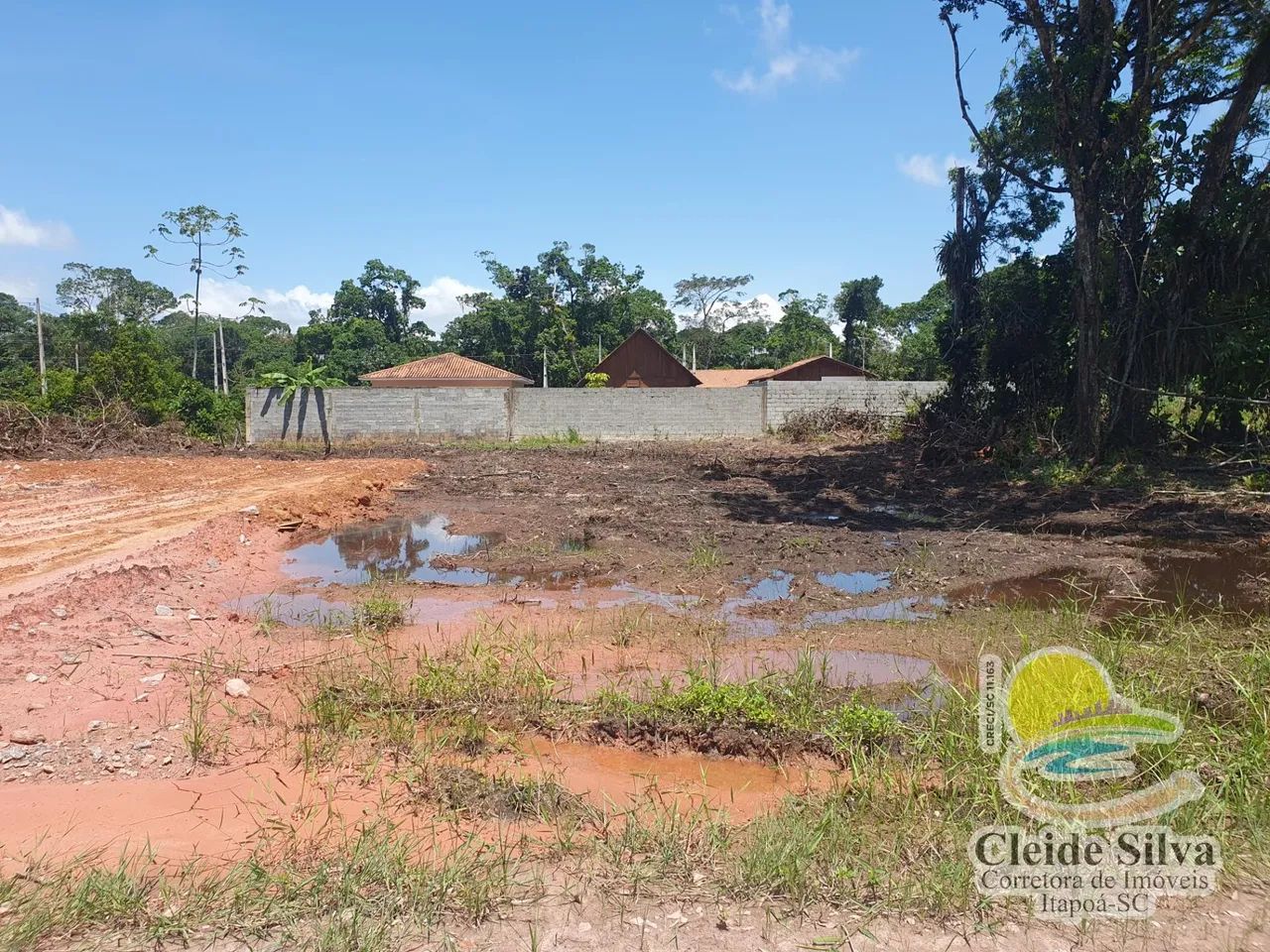 Lote / Terreno em Itapoá/SC no Brandalize