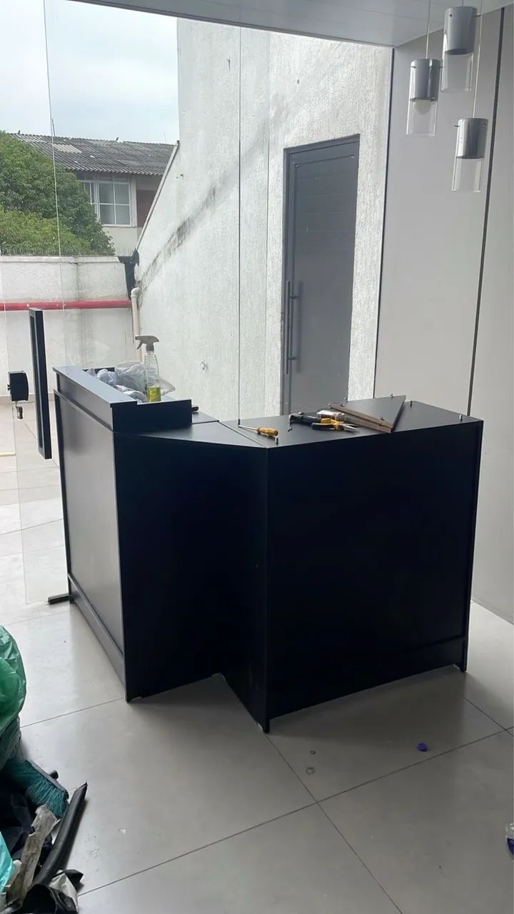 Balcão em L Recepção 