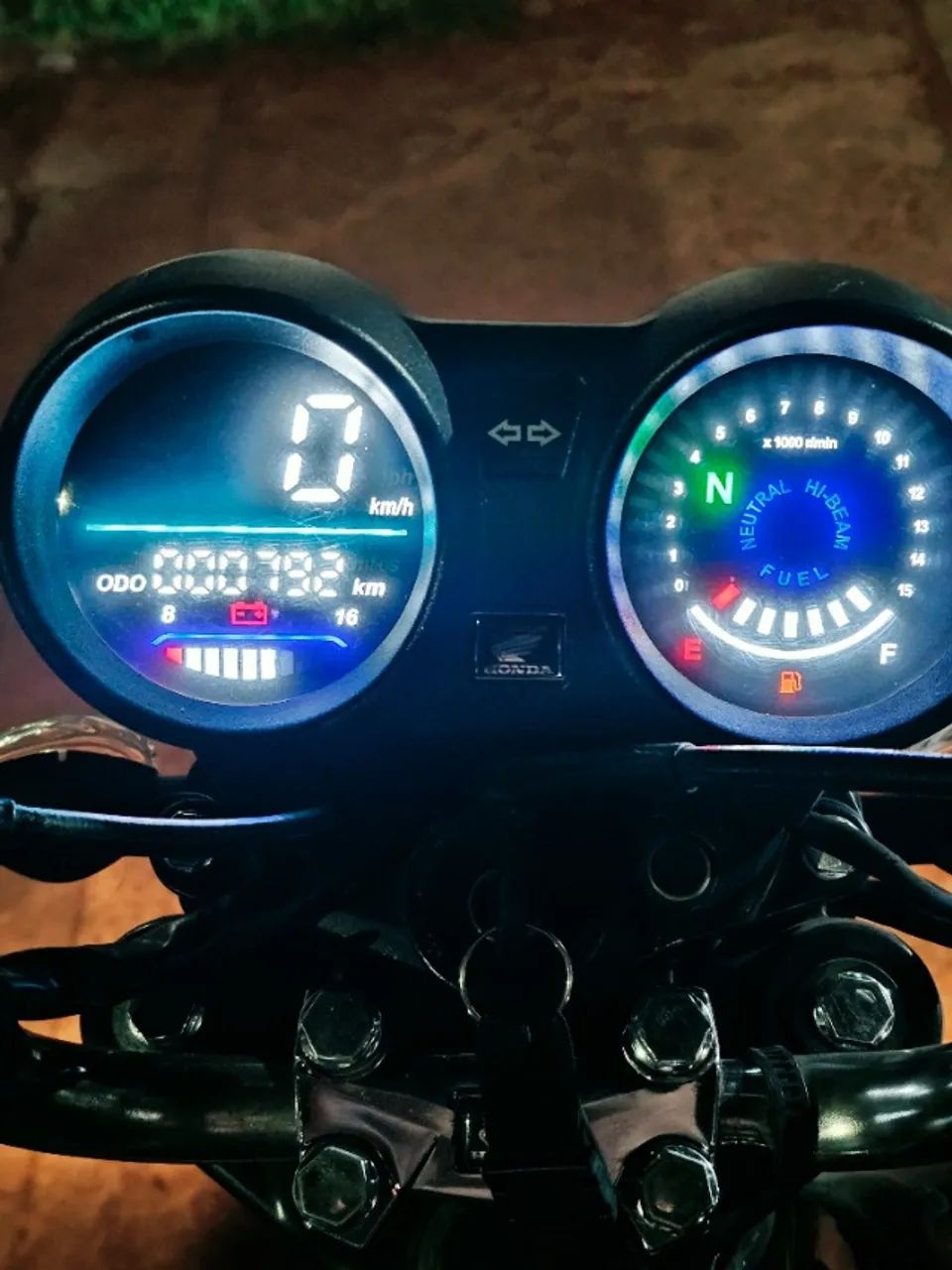 ? VENDO ou TROCO ? ? ? - Foto 3