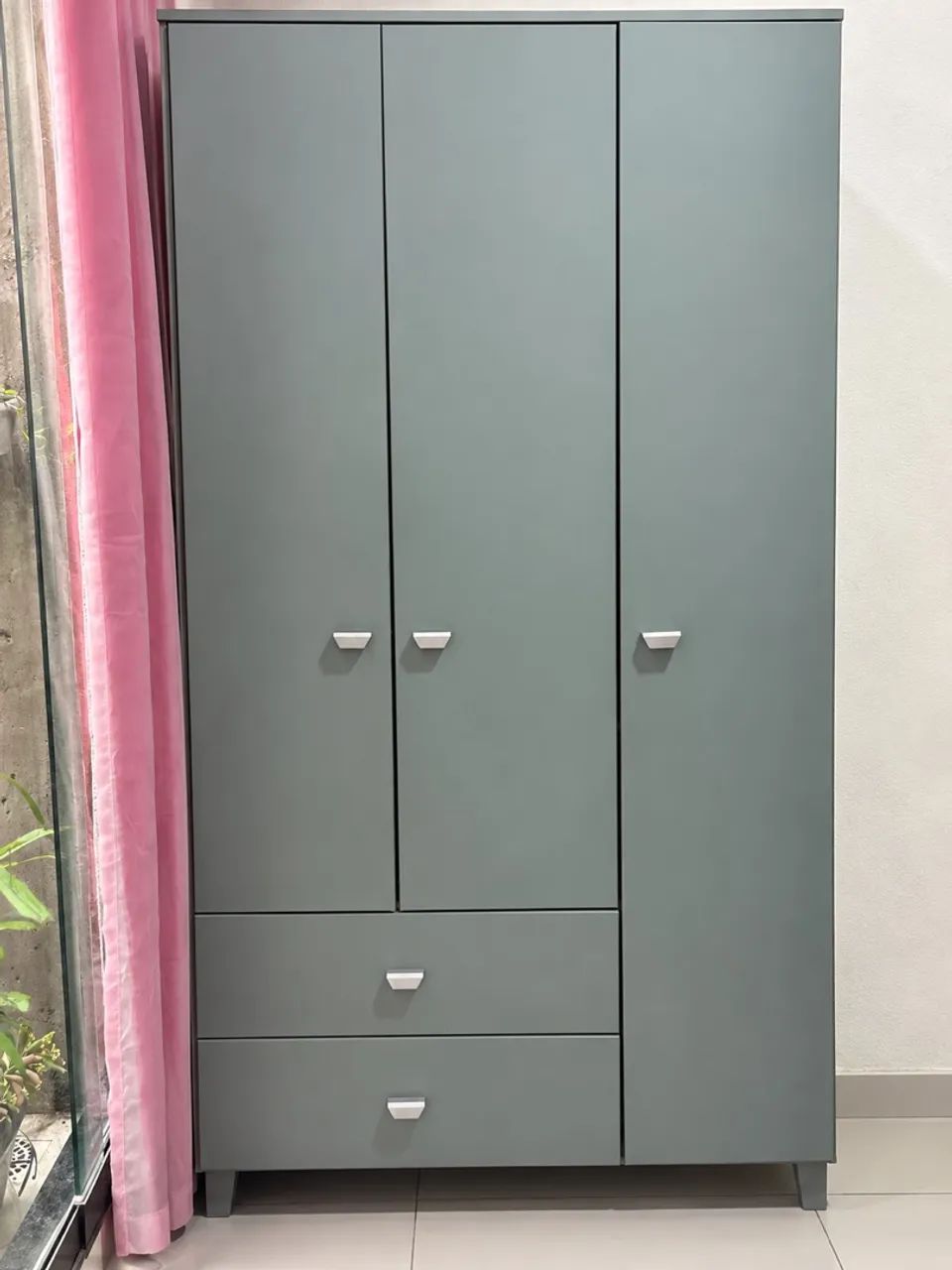 Guarda roupa infantil 