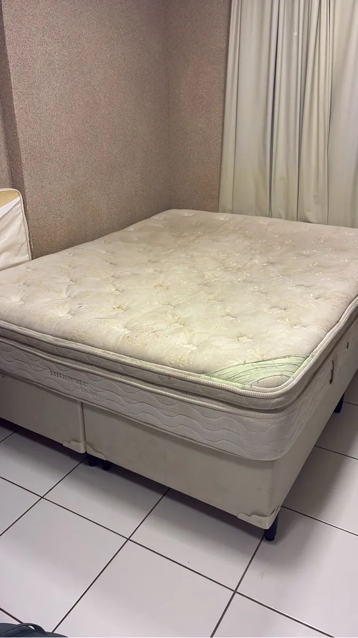 Cama queen