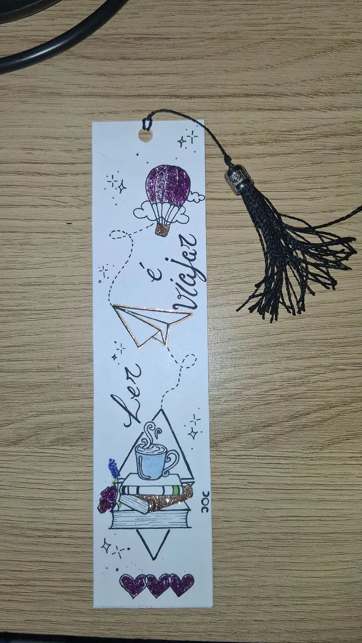 Marca páginas artesanal com tassel
