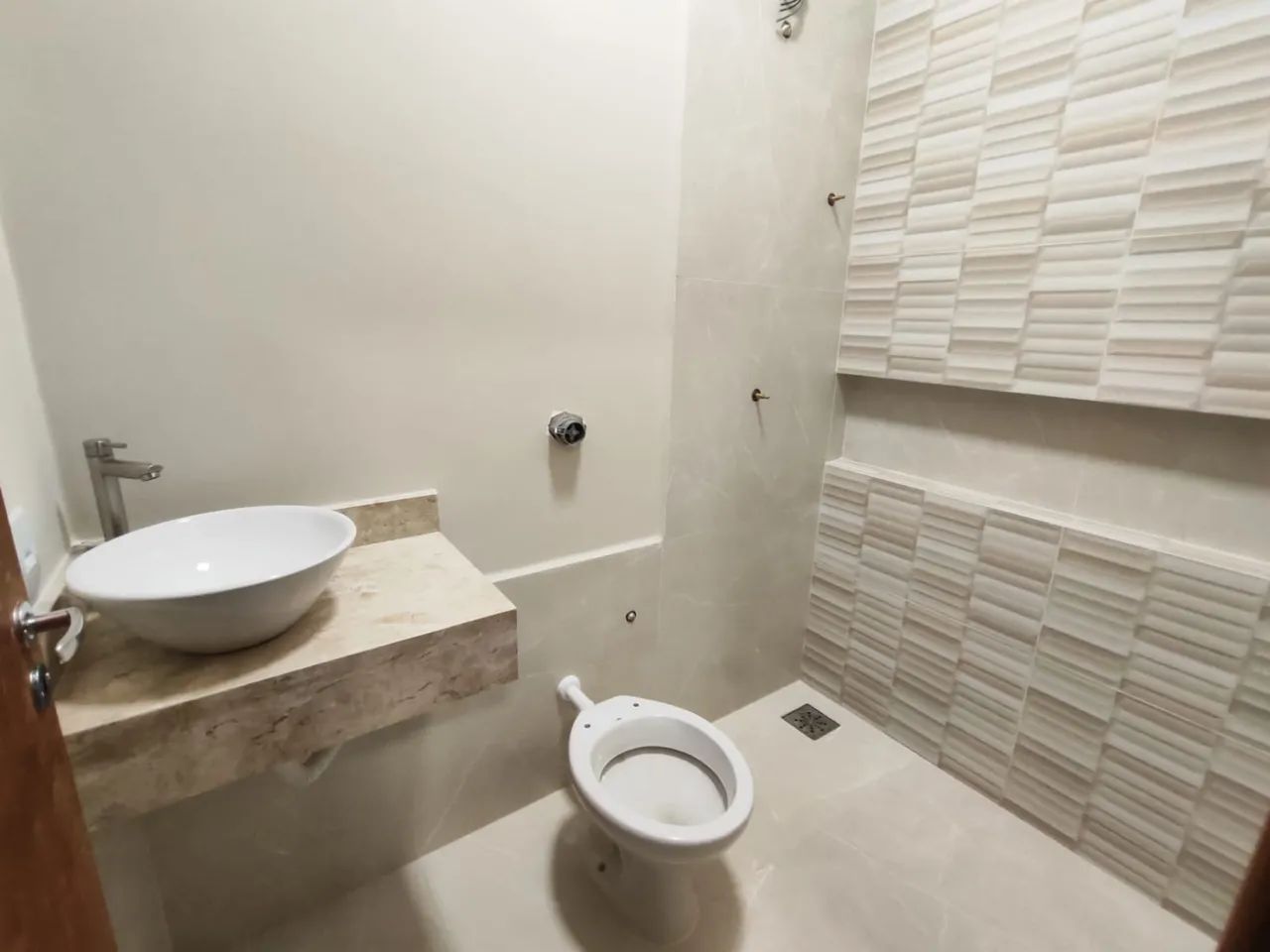Casa Nova a Venda Próximo ao Tauste Norte 