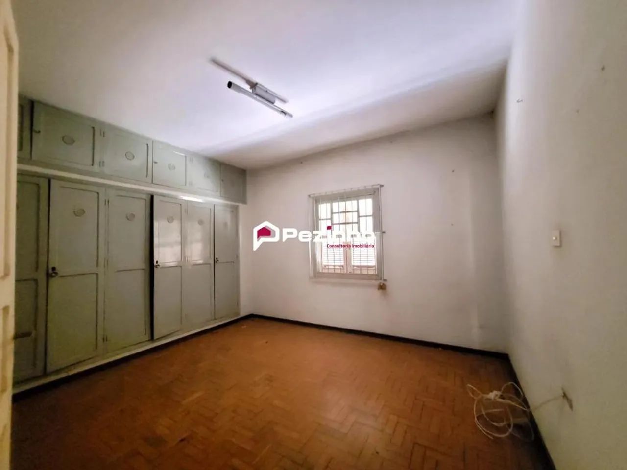 Ótimo Ponto comercial em rua Central de Limeira.