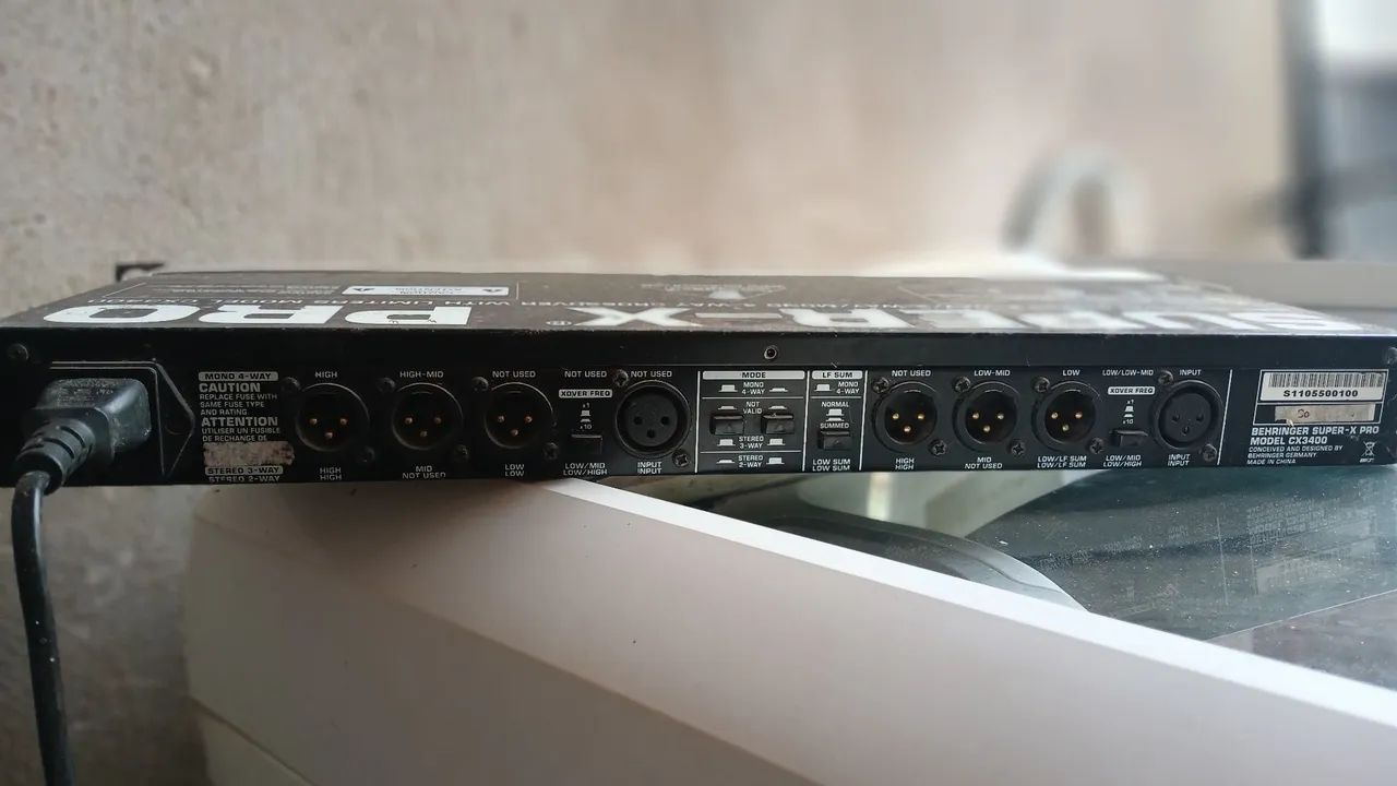 Crossover behringer super-x pro - Foto 3