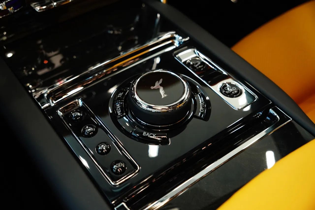 Rolls-Royce Cullinan 6.7 V12 Aut., foto 14 de 19