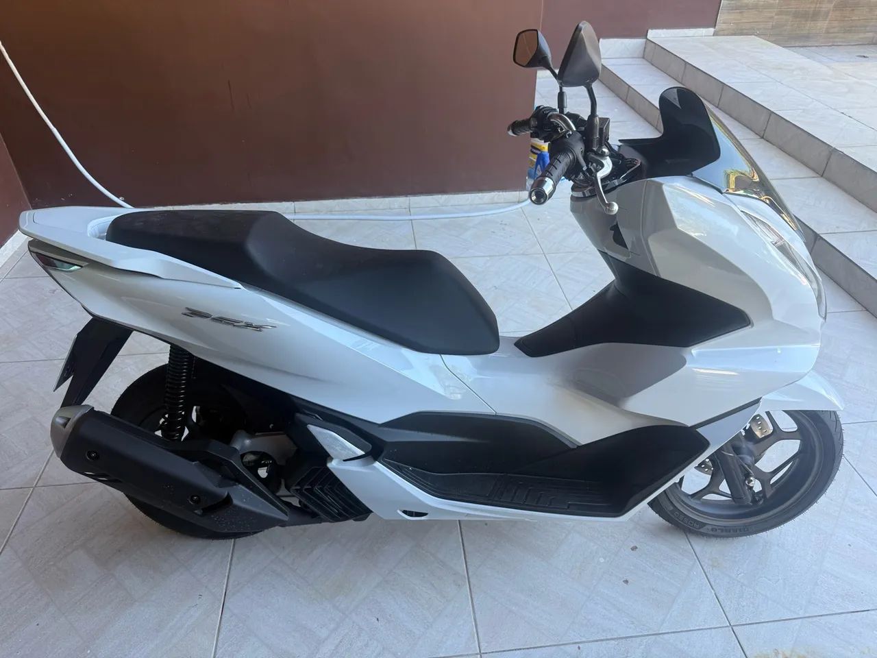 Vendo pcx 0km e já emplacada!