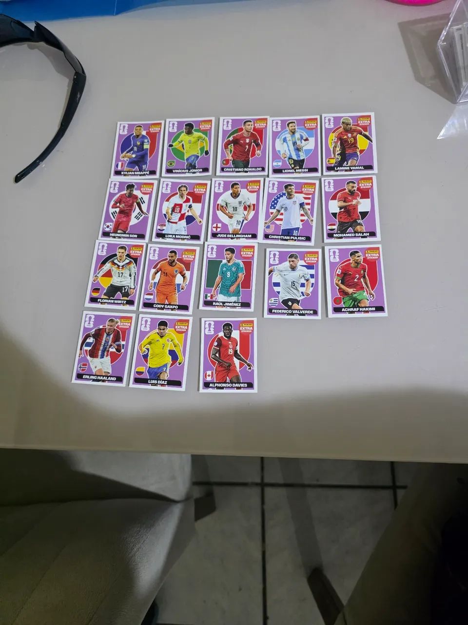 FIGURINHAS LEGENDS