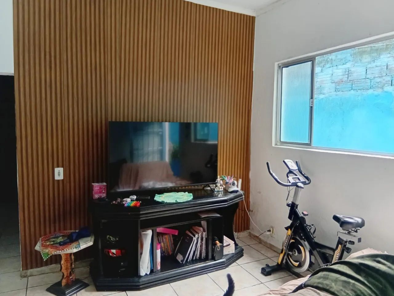 Vendo casa , com loja comercial. - Foto 2