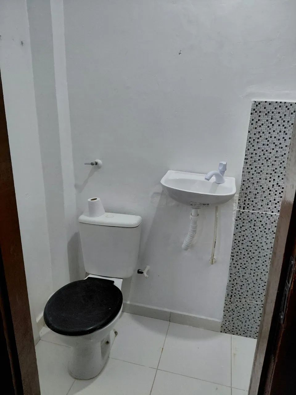 Aluga-se apartamento edificio Nuno Alvarez ( comercio) R$ 1.400,00 - Foto 5