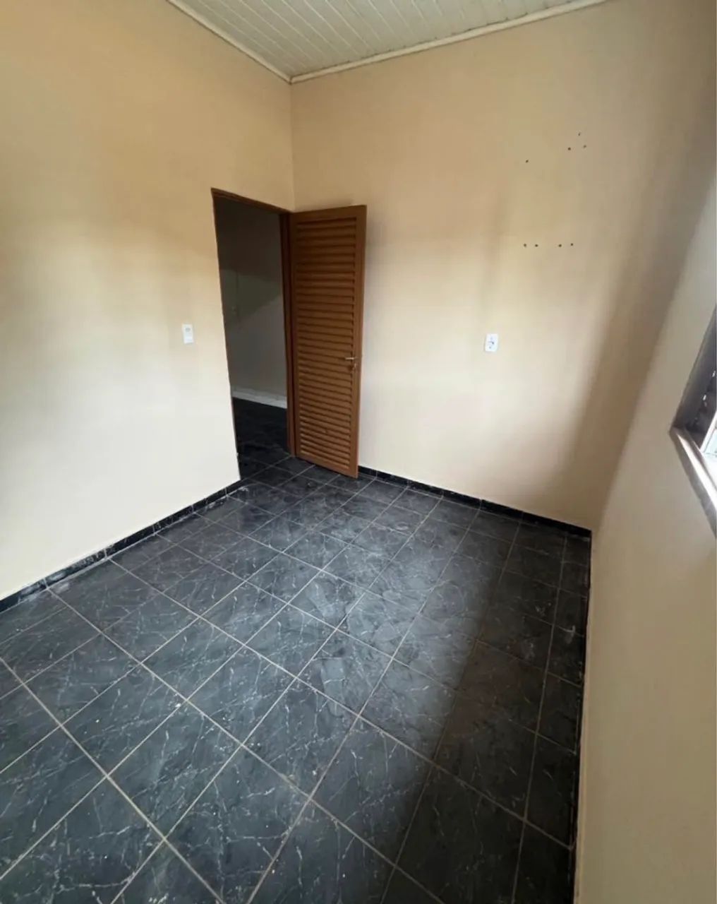 Lv vendo casa sem garagem no Canivete - Foto 4