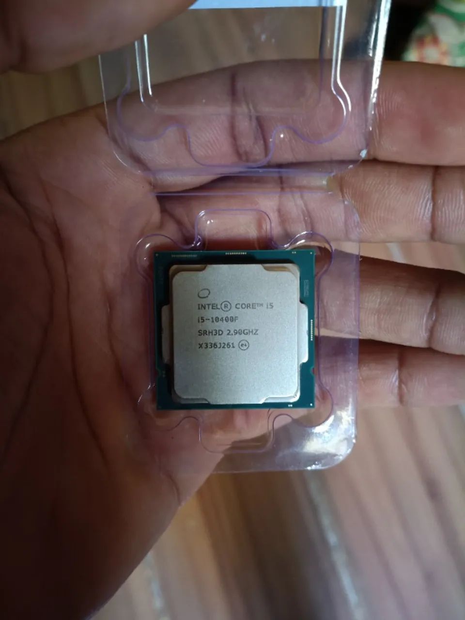 Processador Intel I5 10400F (usado, apenas os processador)