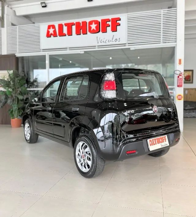 Fiat Uno Attractive 1.0 EVO Fire Flex 8V 5P 2021 - Foto 2