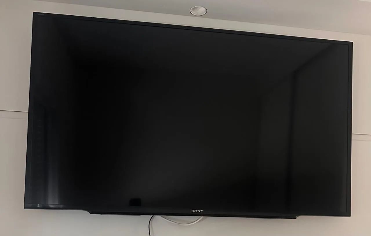 Vendo Tv Sony 48 polegadas Smart FHD - Foto 2