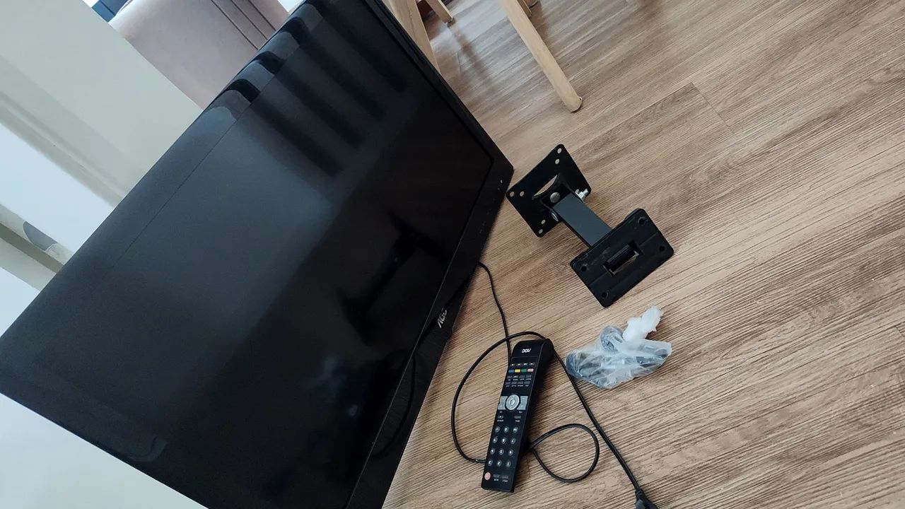 TV AOC LED 32 - Foto 2