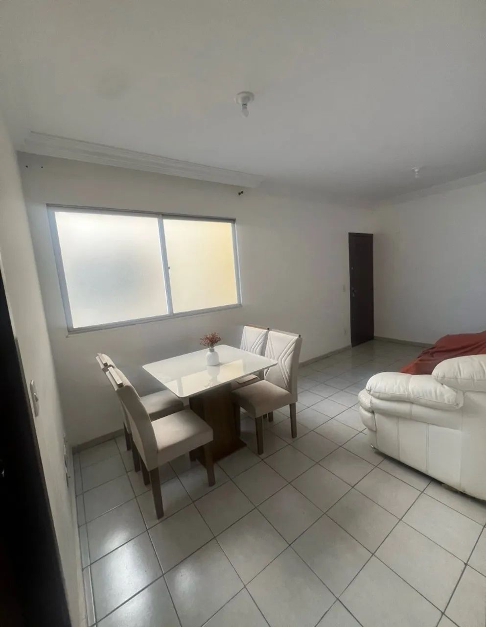 Alugo quarto mobiliado feminino  - Foto 4