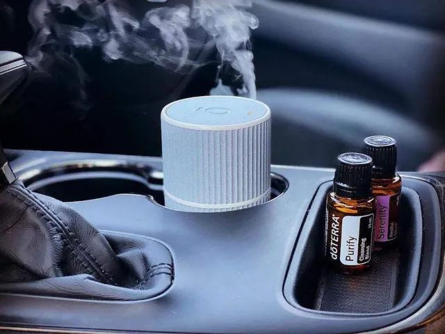 dōTERRA pilot MIDNIGHT 充電式ディフューザー【未開封】 Difusor Pilot doTERRA - Para Carro e Ambientes Pequenos
