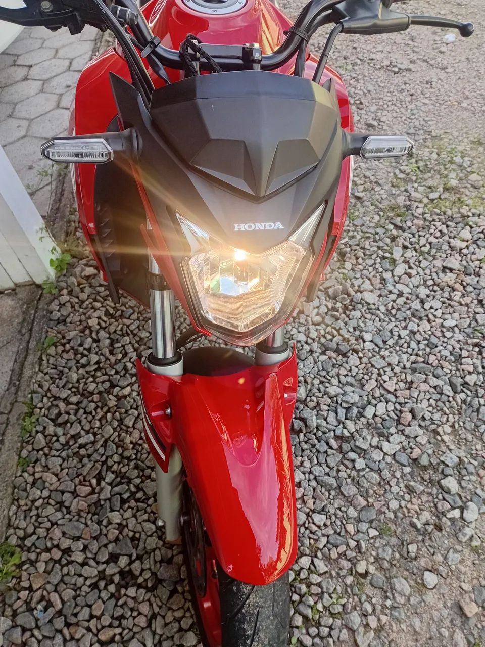 Cb tyuister 250 abs - Foto 4