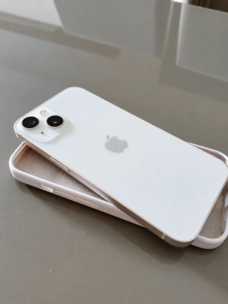 iPhone 13 Branco 128GB - Face ID - Perfeito Estado