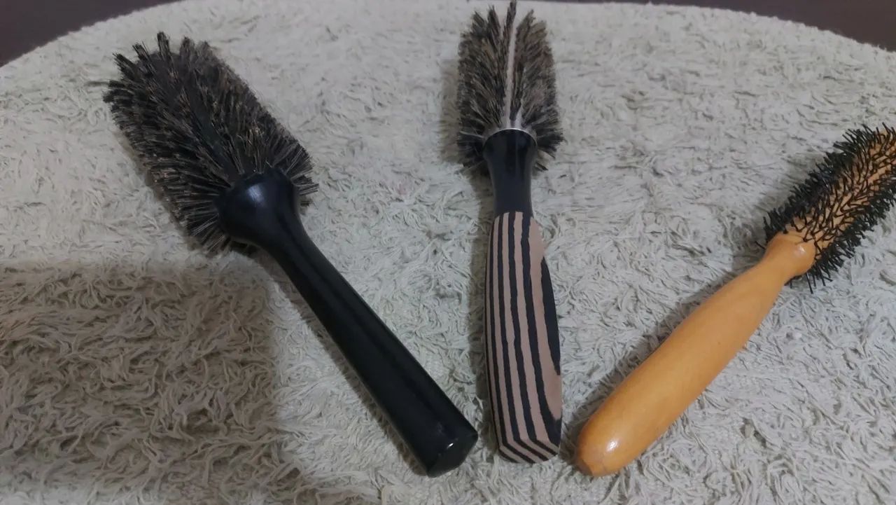 Kit ESCOVAS DE CABELO - Foto 2